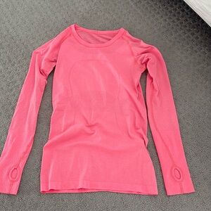 Lululemon swiftly tech